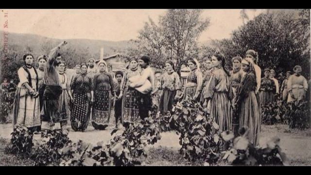 Гайдалар Чалар - поют болгарские гагаузы / Gaydalar Chalar - Gagauzian Song Of Bulgaria