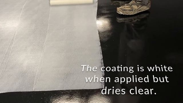 Clear coat application on a black glossy floor смотреть онлайн