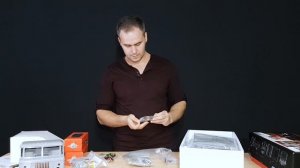 Точная копия Газ-66 КУНГ "Шишига" на радиоуправлении Cross RC GC4M. Звук, свет. Распаковка