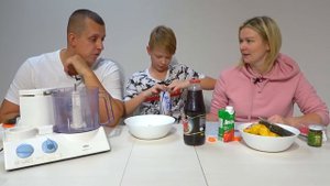 Саша VS Коля. Смузи из Рыбы и Мороженного. Нерф Брос Шоу