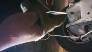 Достал развальный болт. Паджеро 4