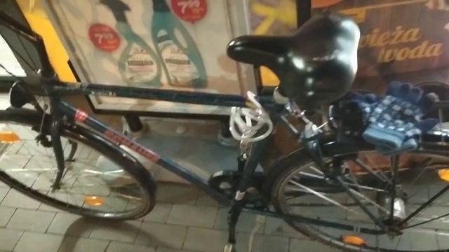 В Украине велик украли, классный спортивный..в Польше даже мой немецкий не пристегиваю..разница!?☺️ смотреть онлайн