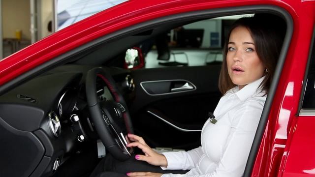 Обзор автомобиля Mercedes-Benz GLA. смотреть онлайн