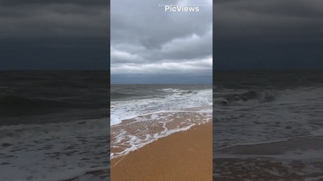 Голубицкая. Азовское море. 18 декабря 2023. Обстановка на пляже море и погода сегодня. Зима на юге