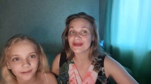 Жили у бабуси два весёлых гуся