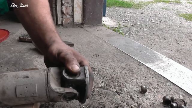 Замена крестовин ВАЗ 2101 - 2107 "Классика" смотреть онлайн