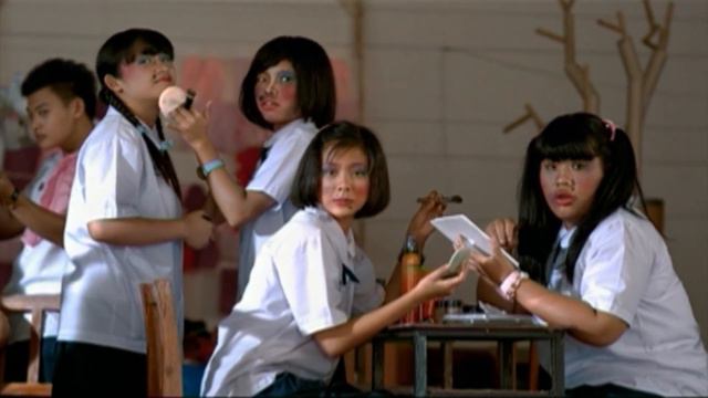 Crazy Little Thing called Love (aka First Love) Trailer High Quality смотреть онлайн