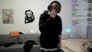 Дипинс первый раз вышел на улицу |  Twitch: Deepins02