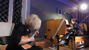 И.С. Бах Ария из Оркестровой сюиты N3 Исполняют Лилия Печенкина(орган) и Наталья Чурина(домра-альт)