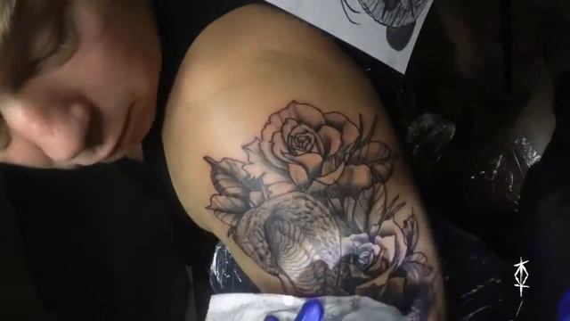 COVER UP COBRA TATTOO TIMELAPSE смотреть онлайн
