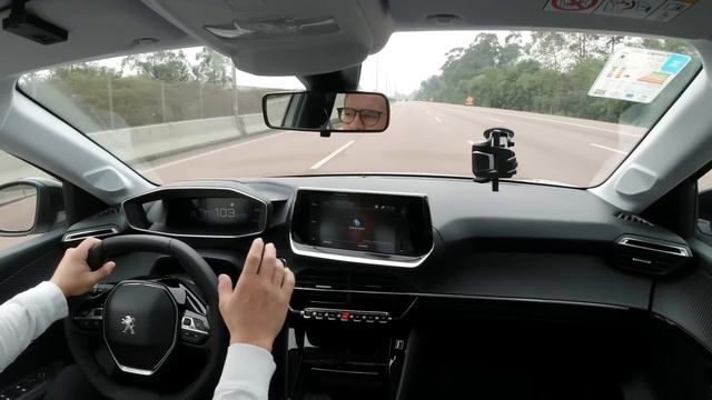 PEUGEOT 208 2022. Pode ser considerado mesmo sem motor turbo? смотреть онлайн