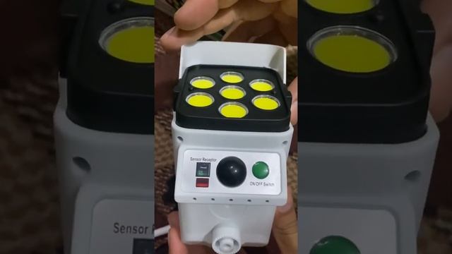 Unboxing 63 COB LED Solar Motion Sensor Light with Remote Control, PIR Motion Sensor wall Lamp смотреть онлайн