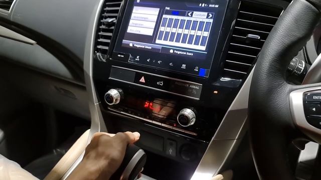 In Depth Tour Mitsubishi Pajero Sport Dakar Ultimate 4x2 [QF] - Indonesia смотреть онлайн