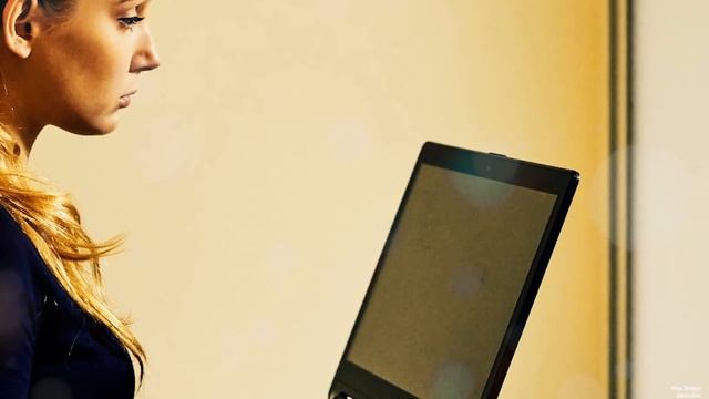 Внучка сказала шокирующие слова бабушке, снимая золотые украшения. То, что произошло дальше… смотреть онлайн