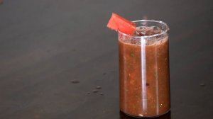 7 Refreshing Drinks to Make Under 30 Seconds (Healthy & Tasty)