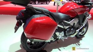 2015 Honda VFR800X Crossrunner - Walkaround - 2015 Geneva Motor Show
