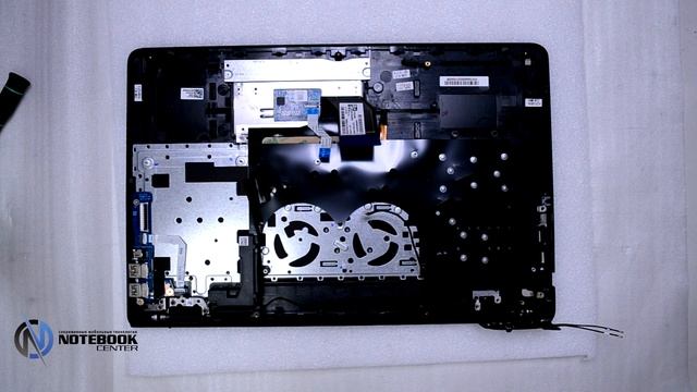 HP Pavilion 15-cb045wm - Disassembly and cleaning смотреть онлайн