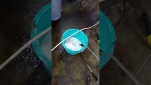 Опрыскиватель из огнетушителя за пять минут