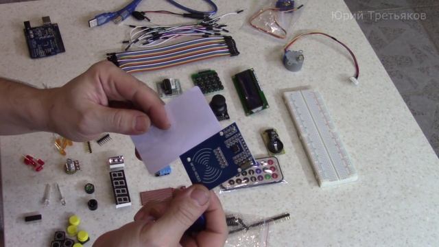 Arduino uno , DCcduino uno , обзор cтартового набора и запуск Ардуино.