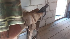 выход есть всегда.вентканал в пеноблоке с помощью приспособы.