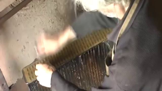 Очистка радиатора ГАЗ-53.avi смотреть онлайн