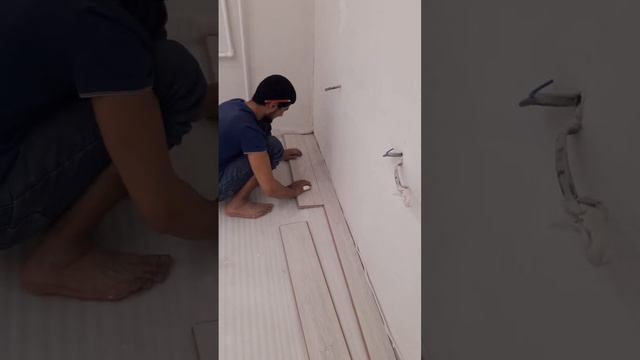 Клеим обои в детской и укладываем ламинат на кухне !!! Оренбург, ул. Берёзка 19/2. тел: 89877920000 смотреть онлайн