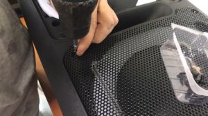 Получился видео винегрет из кусков. Шумка или демпфирование колонки Eltronic АРТ-20-09 DANCE BOX 30