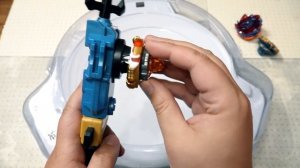 БИТВЫ ПОДАРКОВ! Сборки от Подписчиков с турнира по Beyblade Burst