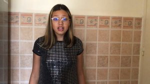 Эль Крити Сафия: В.В. Маяковский "Послушайте!"