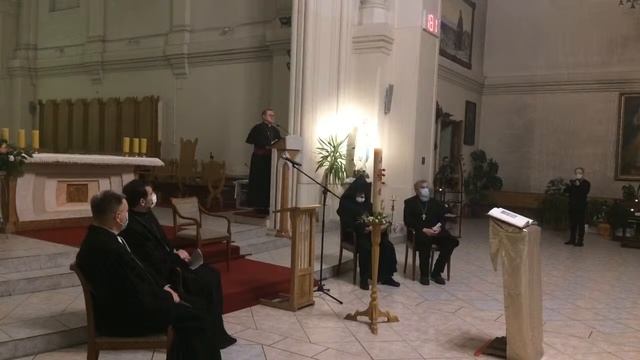 Трансляция из храма Успения Пресвятой Девы Марии в СПб смотреть онлайн