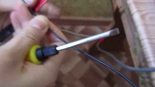 Позитроны нашлись! - белая искра в разряднике! смотреть онлайн