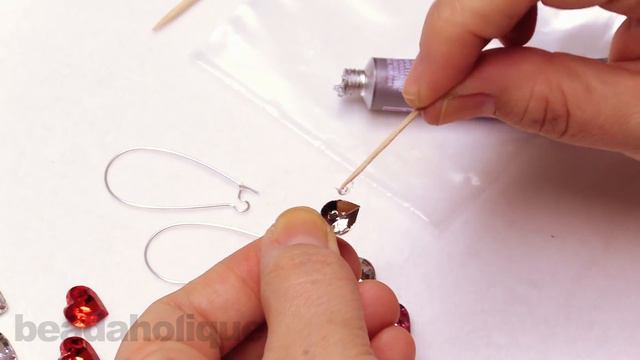 How to Set a Swarovski Crystal Heart Fancy Stone and Make a Pair of Earrings смотреть онлайн