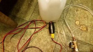 Набор для алмазного сверления дрелью.