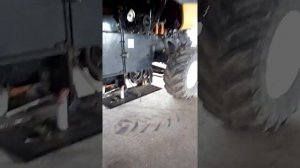 Разбираем наклонную камеру комбайна new holland 9080