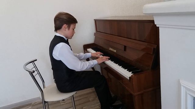 Л.Бетховен Соната №1 ч.1 оп.2 В.Косенко Мазурка №3 оп 30 смотреть онлайн