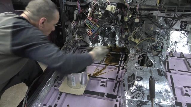 Сборка #2 обработка полов Нива полный кузовной ремонт ч.88 смотреть онлайн