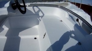 Обзор моторной лодки "Cayman 36" с консолью