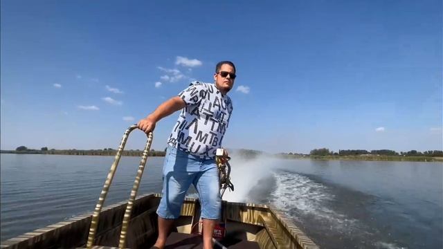 Лучшая 4 м Лодка смотреть онлайн