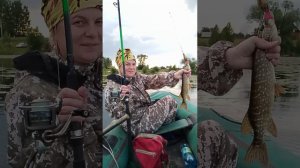 Рыбалка на щуку, ТОТ САМЫЙ СЛУЧАЙ КОГДА ВЗЯЛ ЖЕНУ НА РЫБАЛКУ!