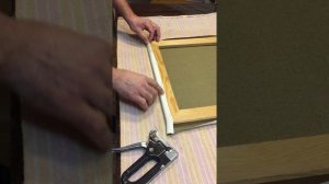 как натянуть холст на подрамник своими руками