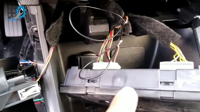 Install Renault clio 4 2018 | Cabus | Central locking | Immobilizer par smartphone смотреть онлайн