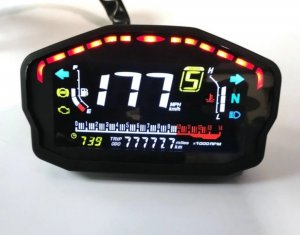 Универсальная приборная панель спидометр с одометром тахометром