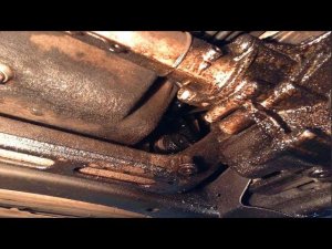 ЧТО БУДЕТ ЕСЛИ НАНЕСТИ МАСЛО НА ДНИЩЕ АВТО