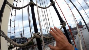 Climbing Rickmer Rickmers Hamburg Harbour 11.12.2021