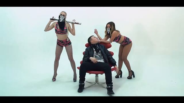 CELEBR1TY Средний палец Bumble Beezy diss + вызов на Versus battle смотреть онлайн