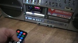 SHARP  575 под флешку