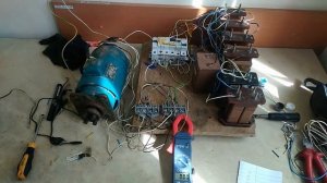 ПОДКЛЮЧЕНИЕ ТРЕХФАЗНОГО ДВИГАТЕЛЯ В СЕТЬ 220 В. ПРАВИЛЬНЫЙ СПОСОБ ПОДБОРА РАБОЧИХ КОНДЕНСАТОРОВ