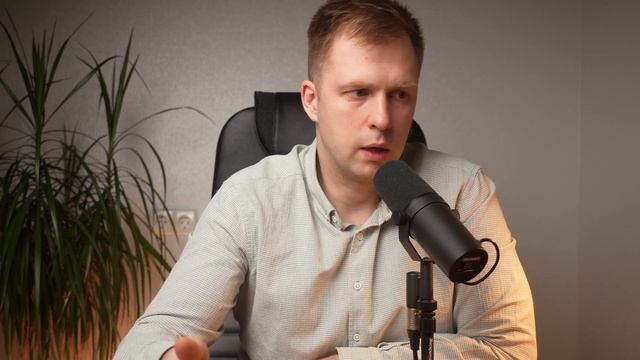Старый дом соседа на границе участка. Что делать?