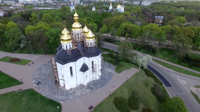 Чернигов - Алея героев