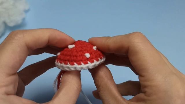 Kawaii Fly Agaric Amigurumi Keychain ? Mini Mushroom Free Crochet Pattern смотреть онлайн